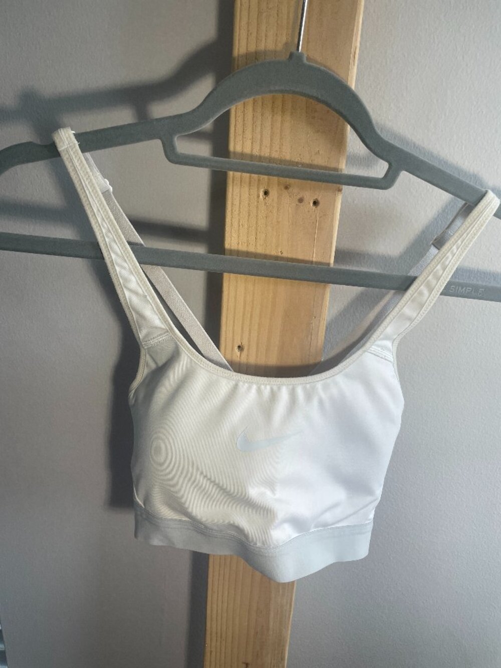 Nike Dri-Fit Classic Fit Medium Support Sports Bra, White